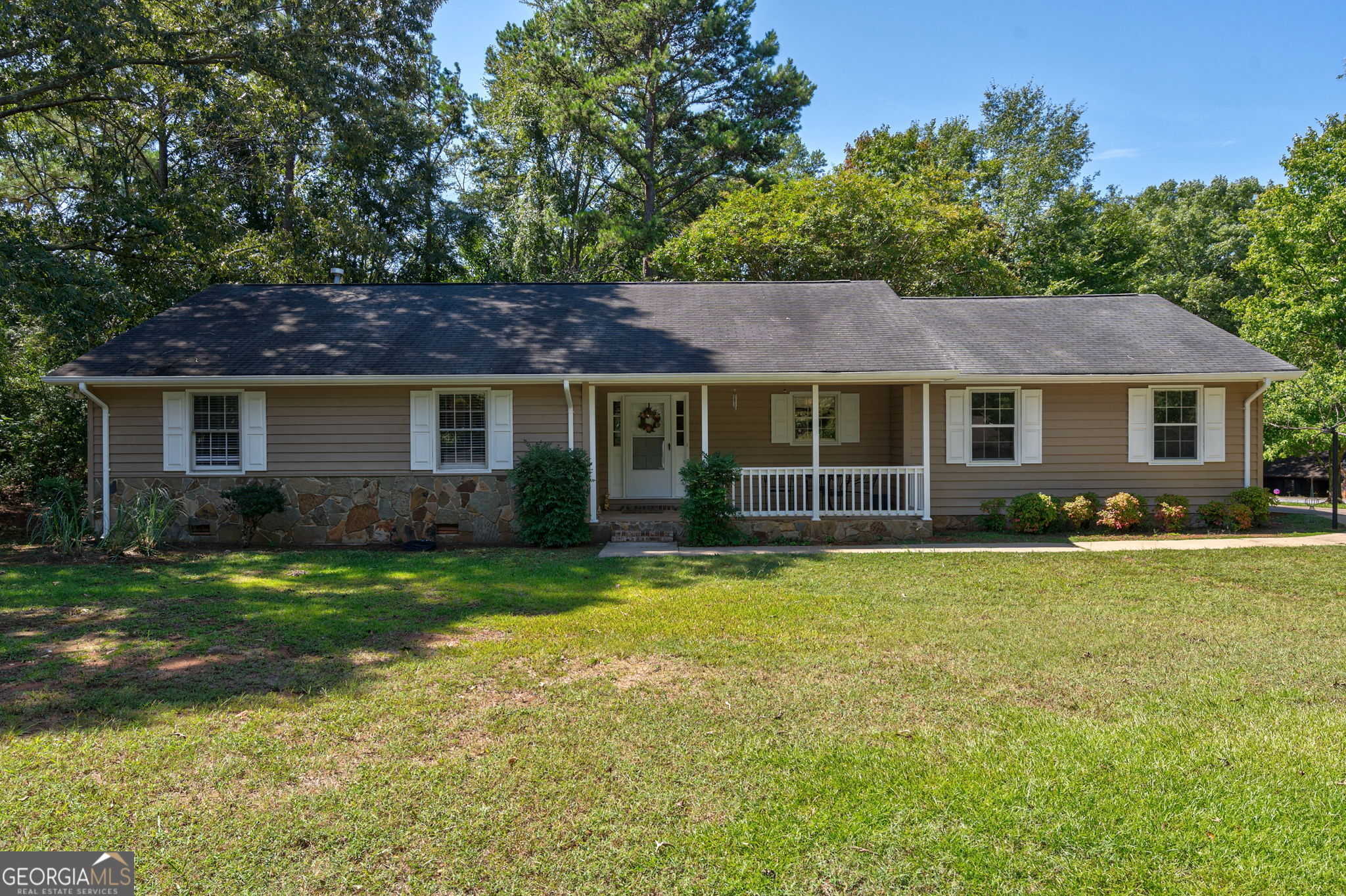 photo 1: 195 Wolfe Lane, Athens GA 30605