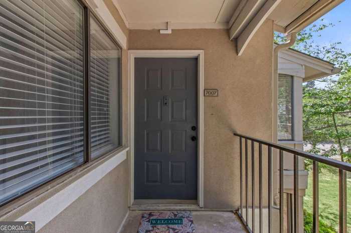 photo 1: 7007 Wingate Way, Sandy Springs GA 30350