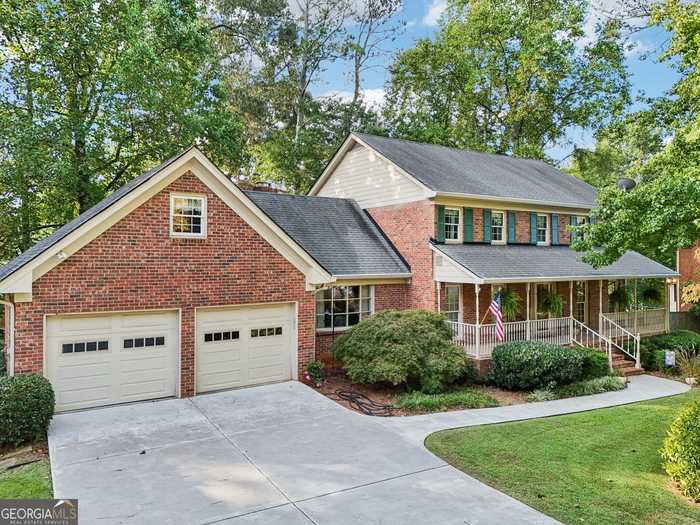 photo 1: 822 Leonard Court, Lawrenceville GA 30046