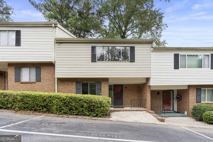 photo 1: 3326 Northcrest Road Unit C, Atlanta GA 30340