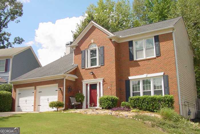 photo 2: 3810 Ancroft Circle, Peachtree Corners GA 30092