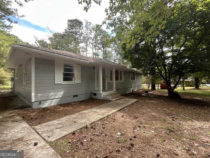 photo 1: 7050 Camp Valley Road, Riverdale GA 30296