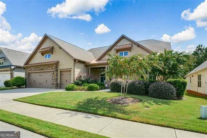 photo 2: 110 Mountain Laurel Court, Canton GA 30114