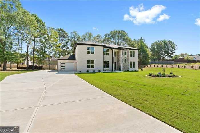 photo 1: 862 Tom Miller Road, Bethlehem GA 30620