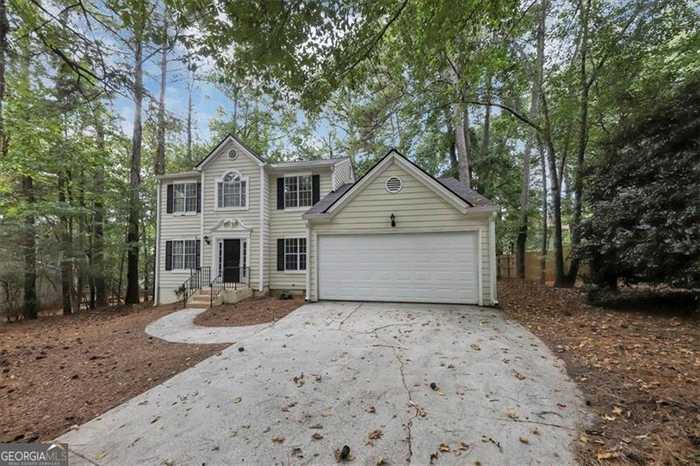 photo 1: 2565 CLOUD Lane, Decatur GA 30034