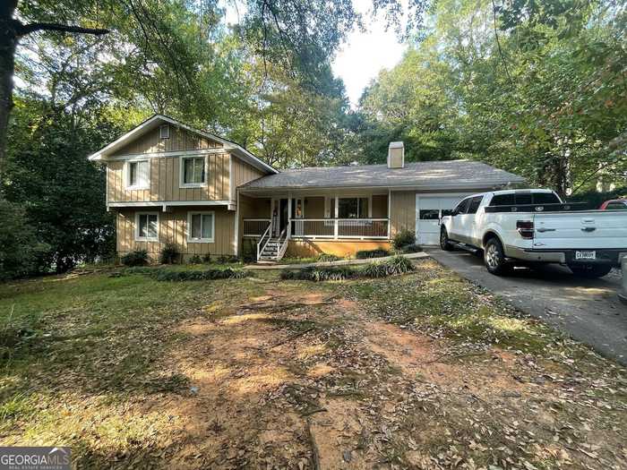 photo 1: 330 Winterberry Drive, Athens GA 30606