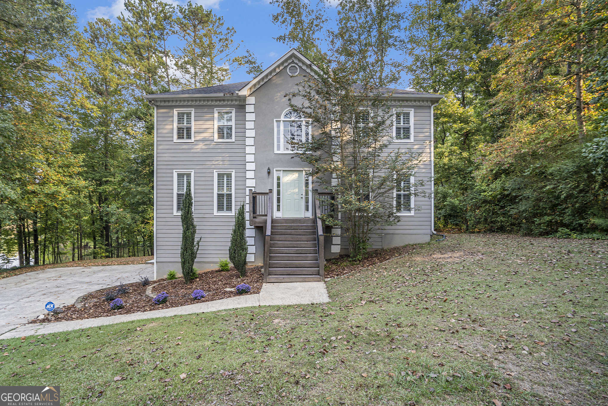 photo 1: 150 Plantation Lane, Acworth GA 30101