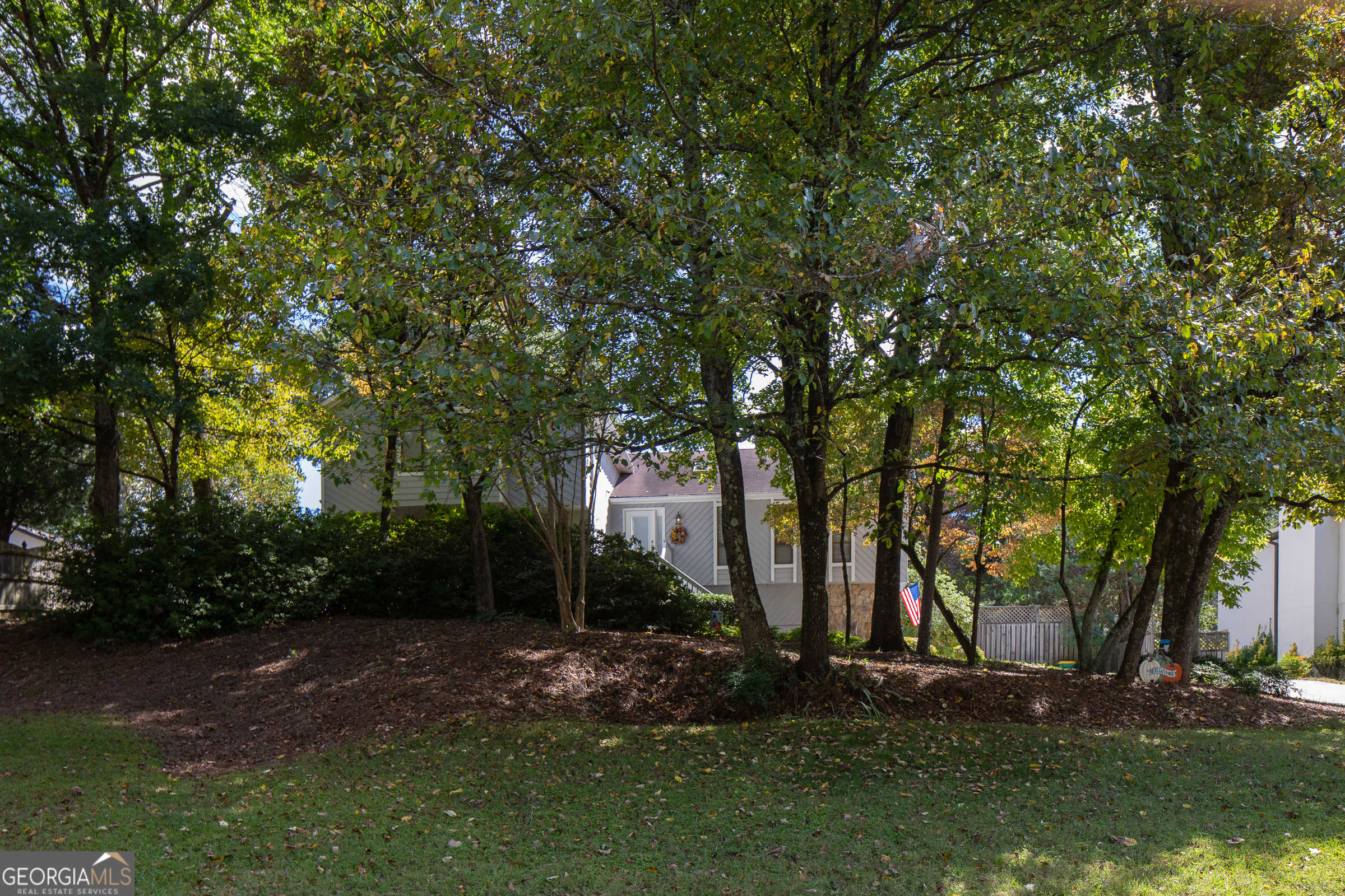 photo 2: 4914 Waterport Way, Peachtree Corners GA 30096