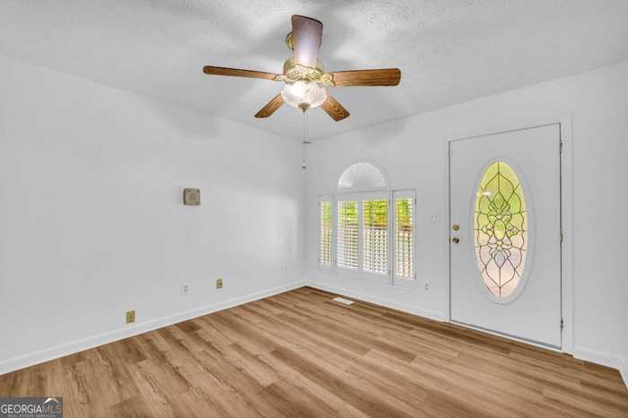 photo 2: 375 Camelot Drive, Athens GA 30606