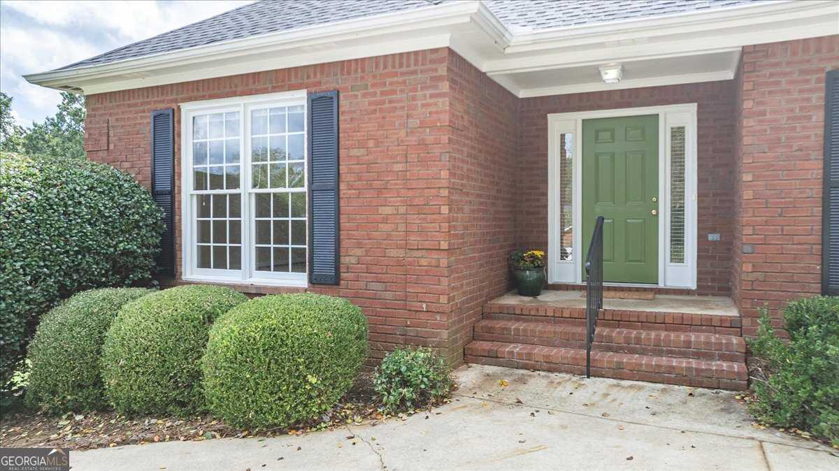 photo 3: 870 St Ives Lane, Athens GA 30606