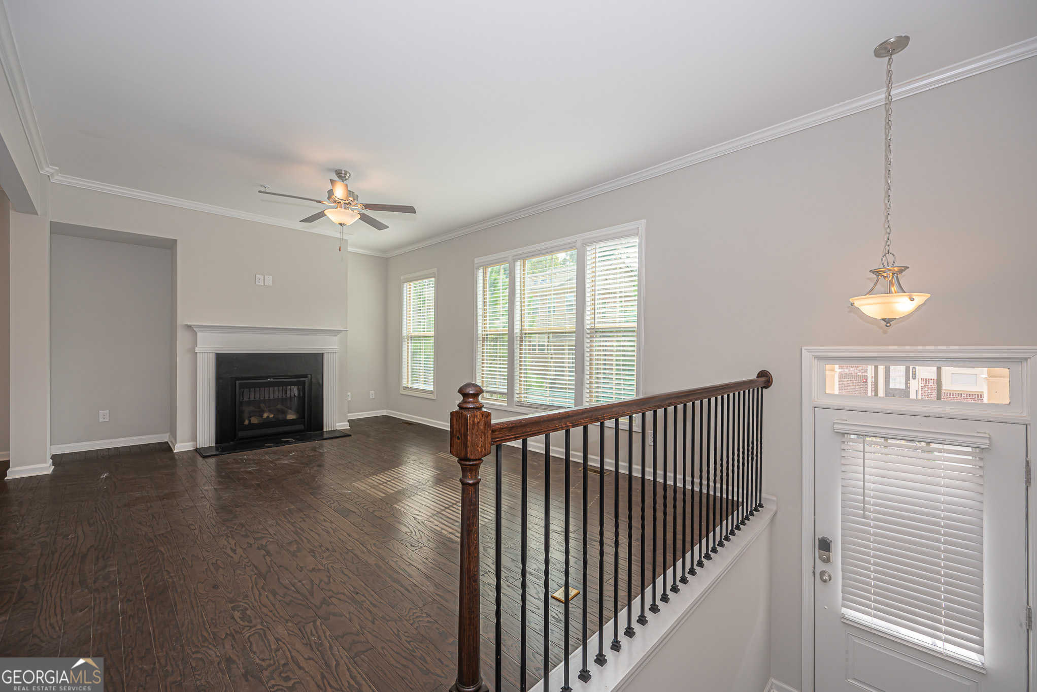 photo 3: 374 Provenance Drive, Sandy Springs GA 30328