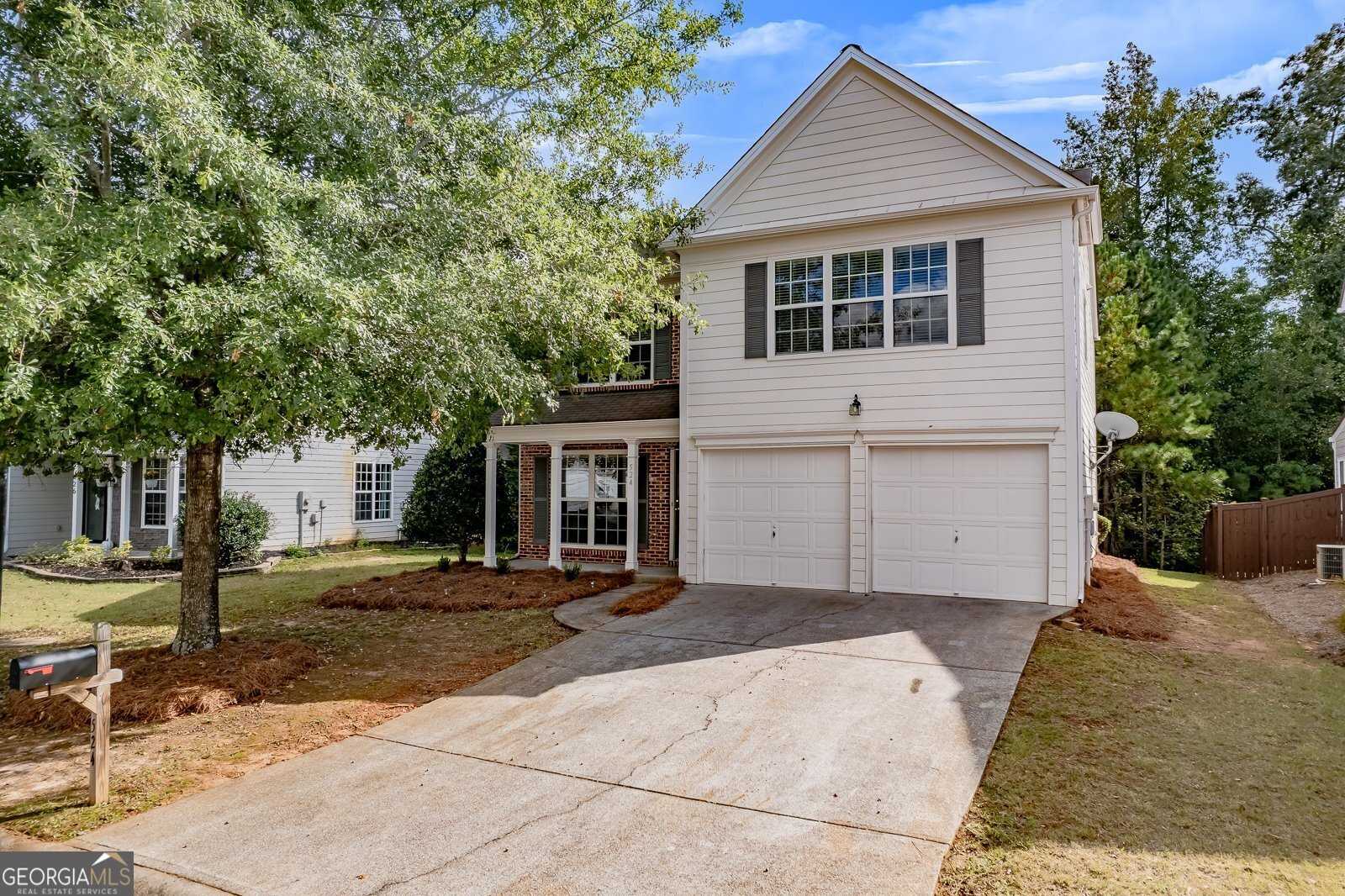 photo 2: 524 Watercress Drive, Woodstock GA 30188