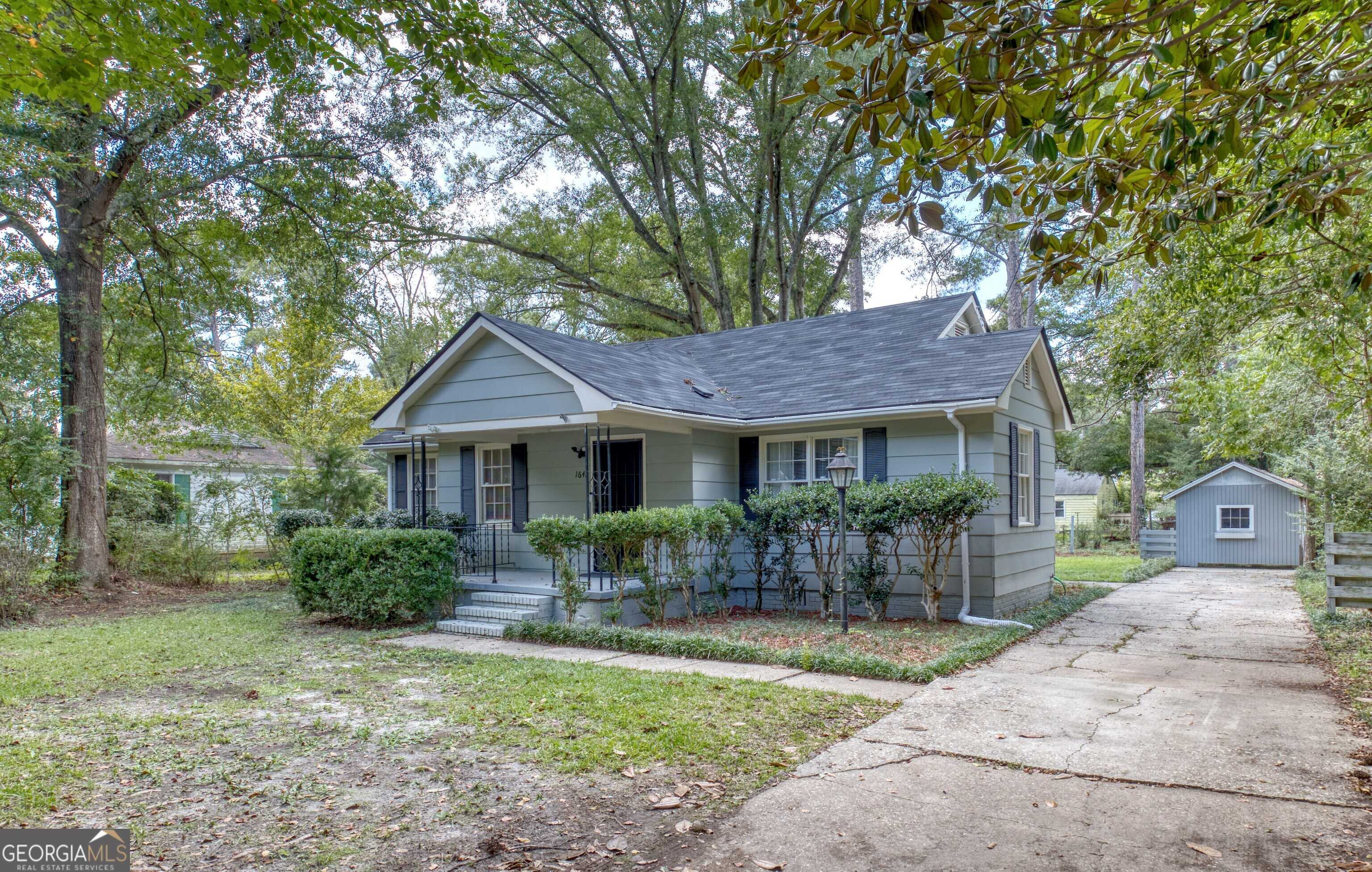 photo 3: 1647 Berkley Avenue, Columbus GA 31907