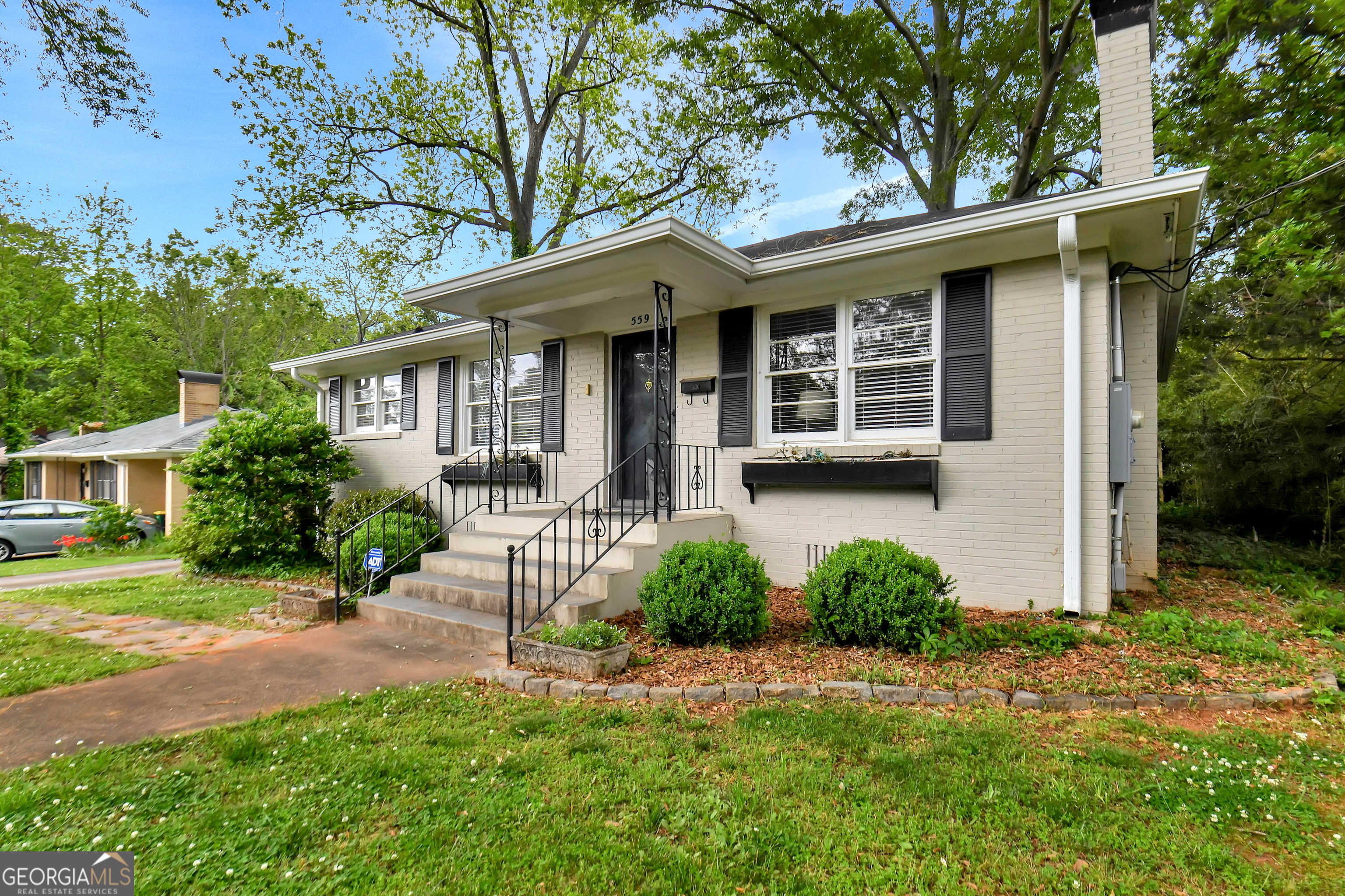 photo 1: 559 Castalia Avenue, Athens GA 30606