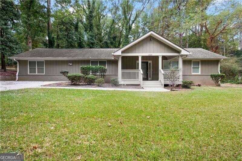 photo 1: 3225 Fern Drive, Tucker GA 30084