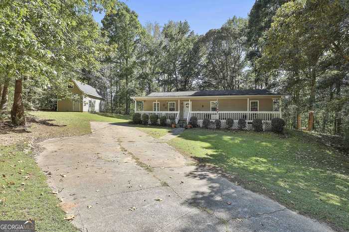 photo 1: 65 Mallard Lane, Newnan GA 30263