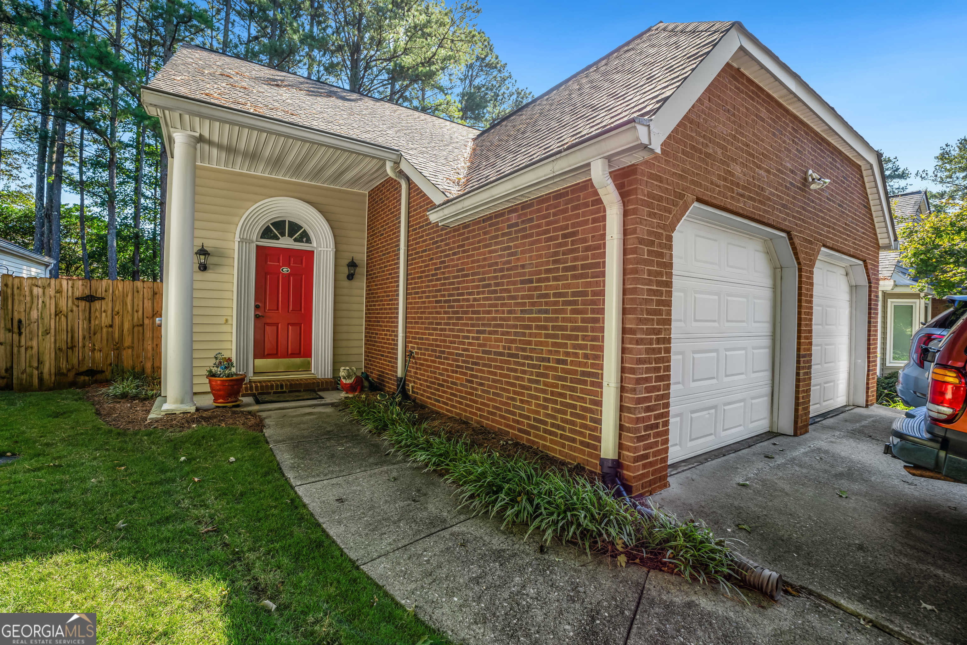 photo 3: 273 Dennis Drive, Alpharetta GA 30009