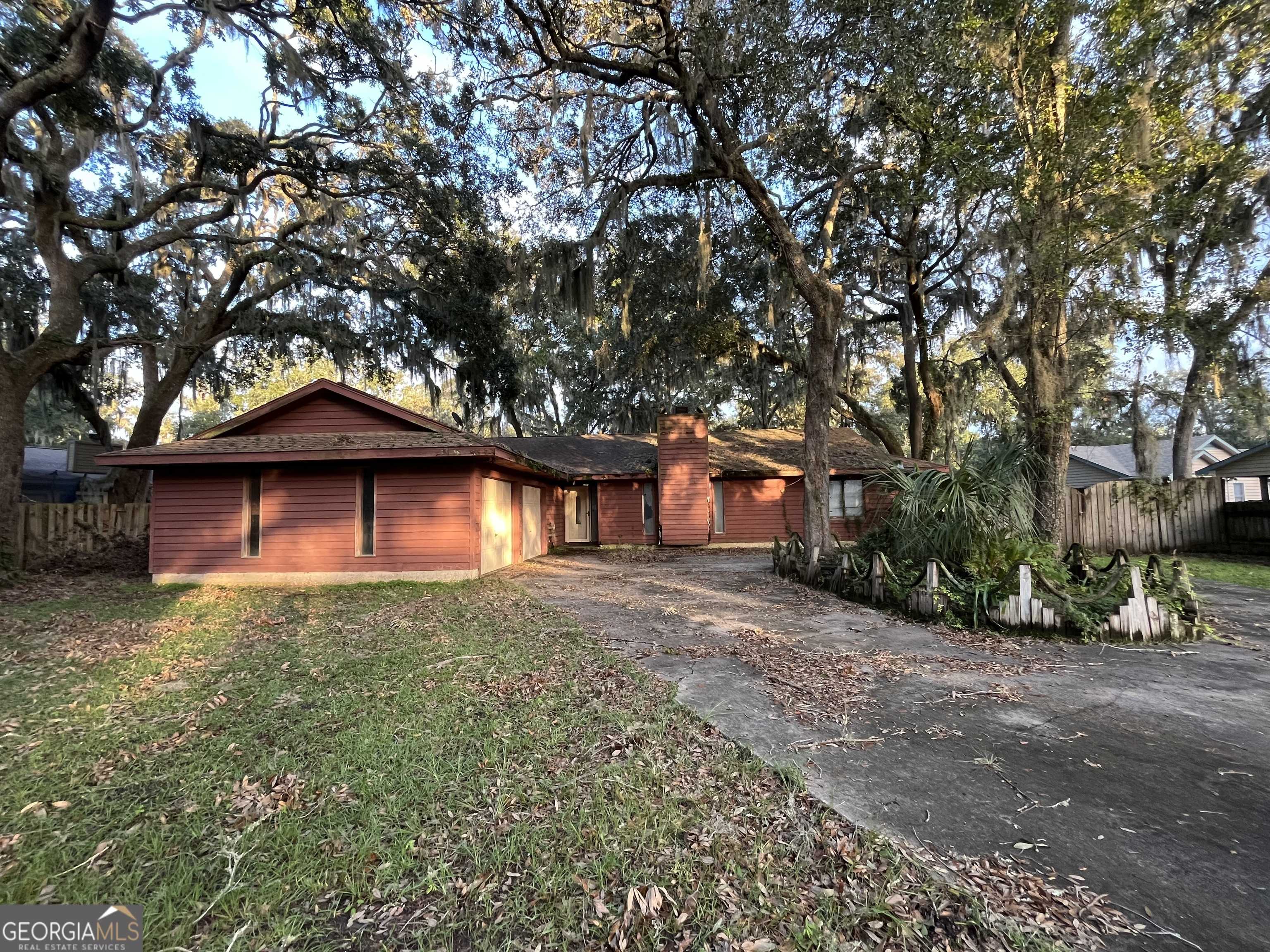 photo 1: 460 Point Peter Place, St. Marys GA 31558