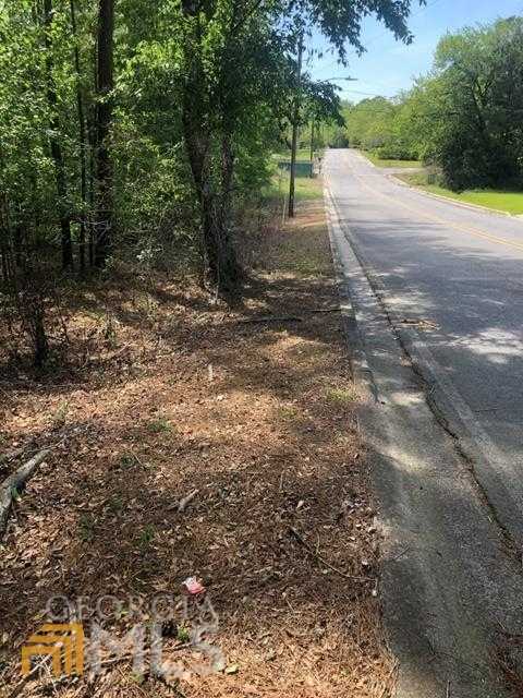 photo 1: Pine St, Claxton GA 30417