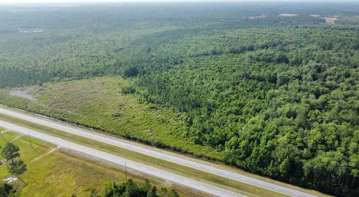 photo 2: Valdosta Highway, Du Pont GA 31630