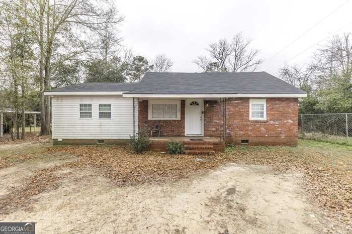 photo 1: 145 Virginia Avenue, Cordele GA 31015