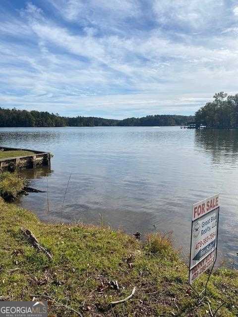 photo 1: 266 S Steel Bridge, Eatonton GA 31024