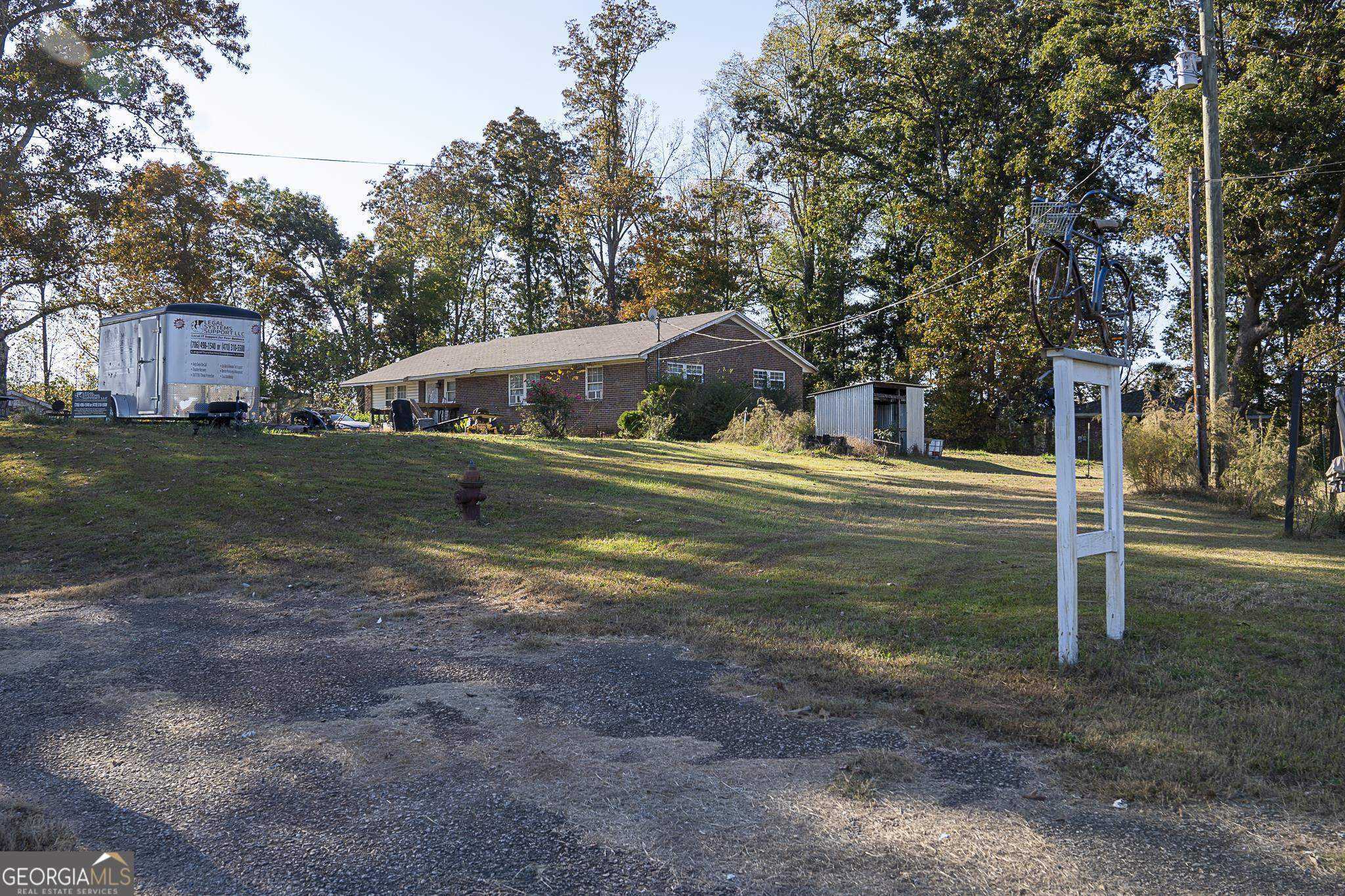 photo 1: 18010 Hwy 59, Carnesville GA 30521