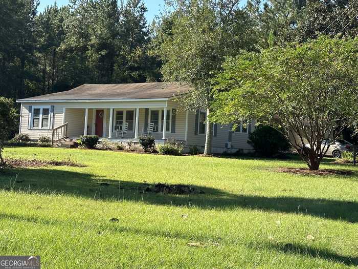 photo 1: 833 W River Road, Jacksonville GA 31544