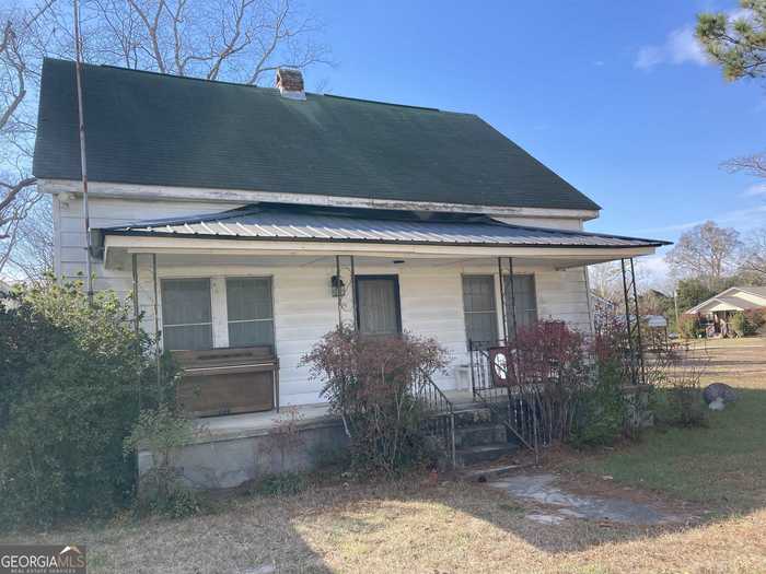 photo 1: 144 C Street, Sylvania GA 30467