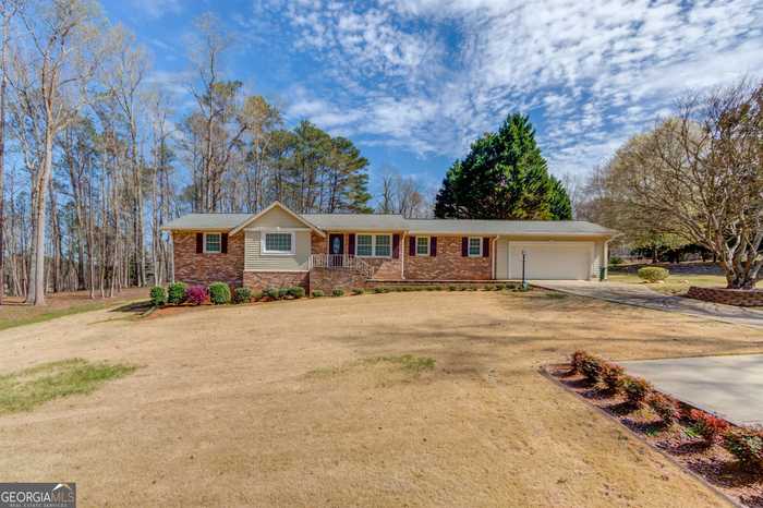 photo 1: 4205 S Hurt Road, Smyrna GA 30082