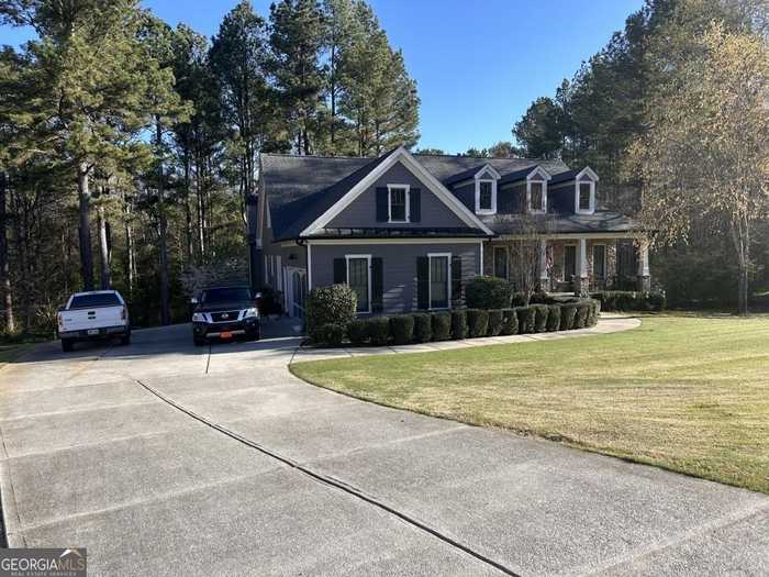 photo 1: 133 Hidden Trail, Pendergrass GA 30567