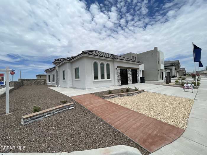 photo 2: 277 Ulshaw Street, El Paso TX 79928