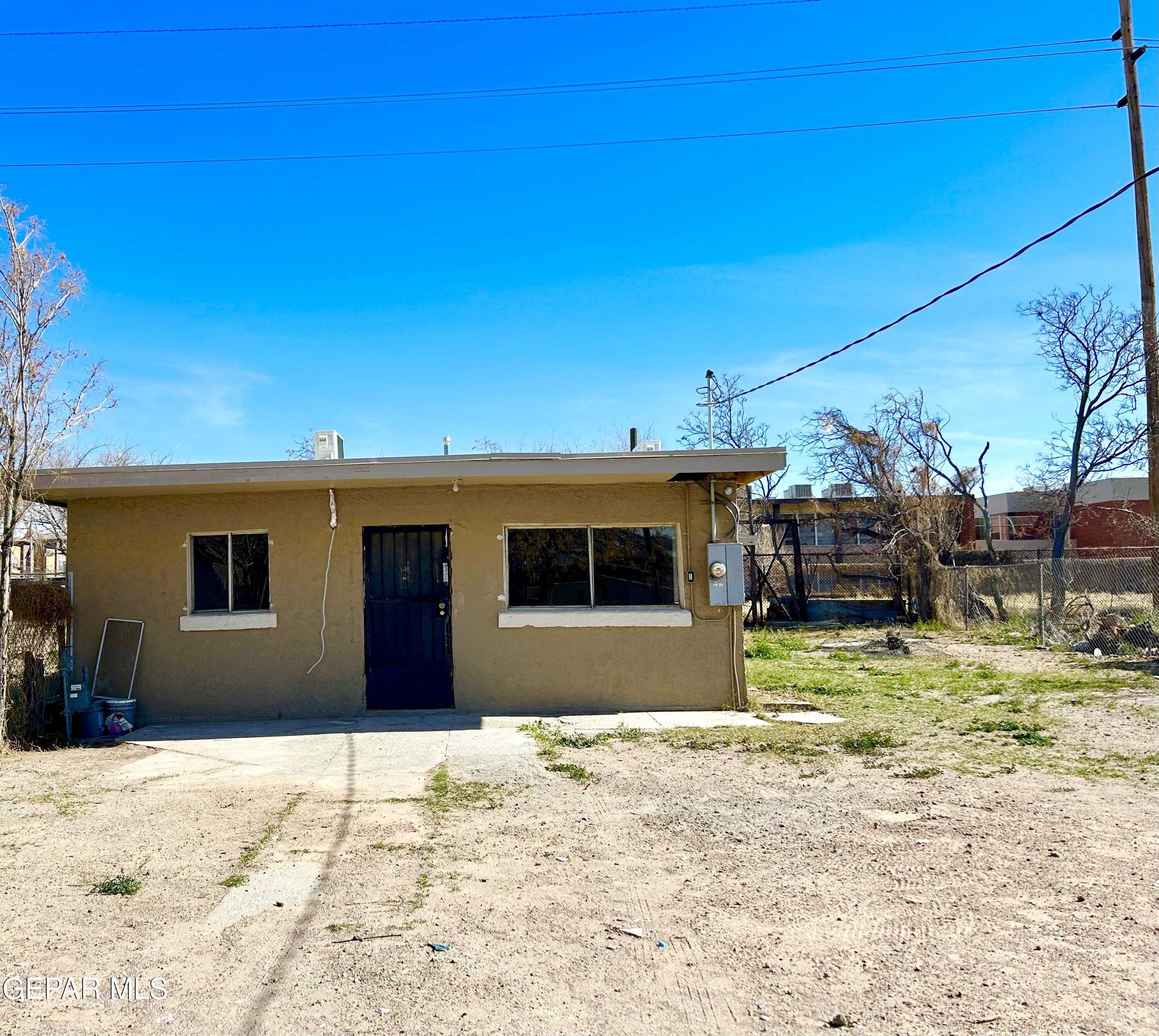 photo 1: 1921 E San Antonio Avenue, El Paso TX 79901