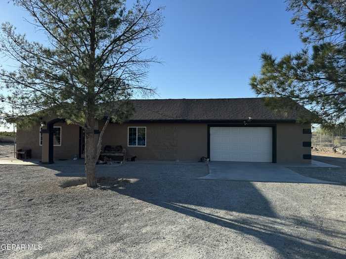 photo 1: 121 COMPA Drive, Tornillo TX 79853