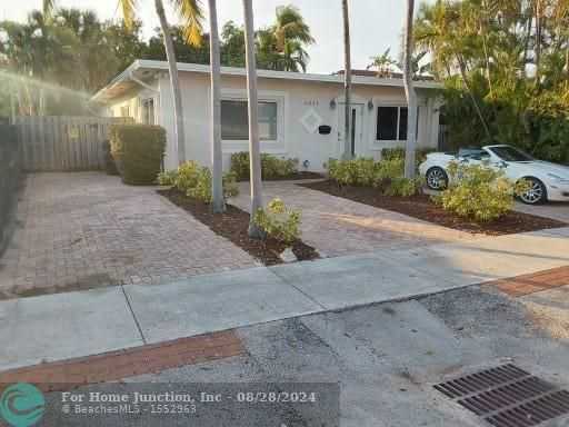 photo 1: 4641 Bougainvilla Dr, Lauderdale By The Sea FL 33308