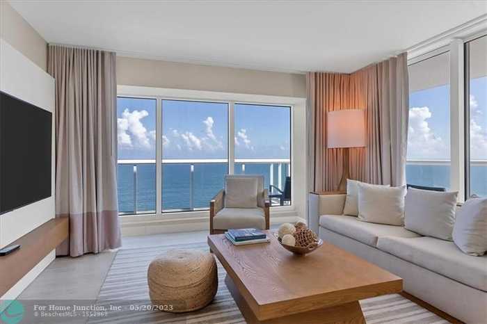 photo 1: 505 N Fort Lauderdale Beach Blvd Unit 2217, Fort Lauderdale FL 33304