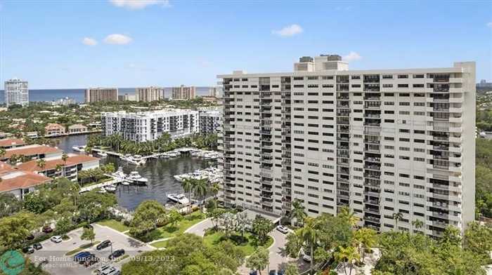 photo 32: 3200 N Port Royale Dr Unit 306, Fort Lauderdale FL 33308