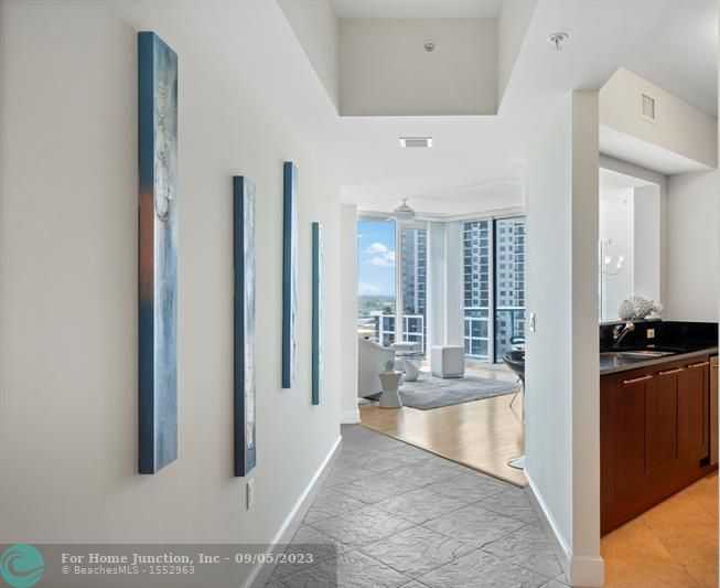 photo 3: 333 LAS OLAS WAY Unit 1001, Fort Lauderdale FL 33301