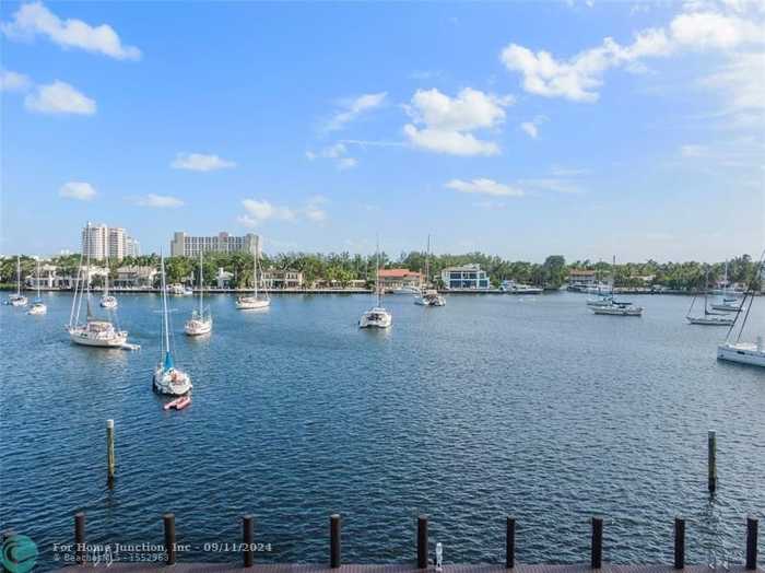 photo 28: 1400 W Lake Dr, Fort Lauderdale FL 33316