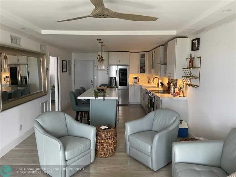 photo 1: 200 S Birch Rd Unit 809, Fort Lauderdale FL 33316