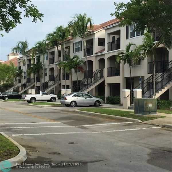 photo 1: 5800 W Sample Rd Unit 307, Coral Springs FL 33067