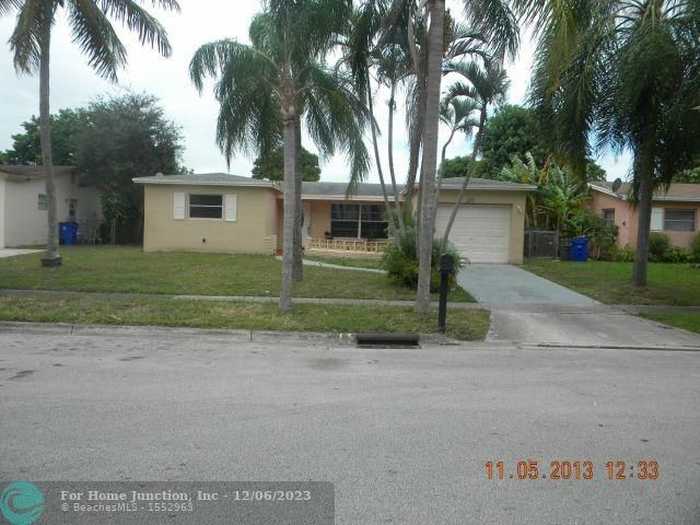 photo 2: undefined, Margate FL 33063