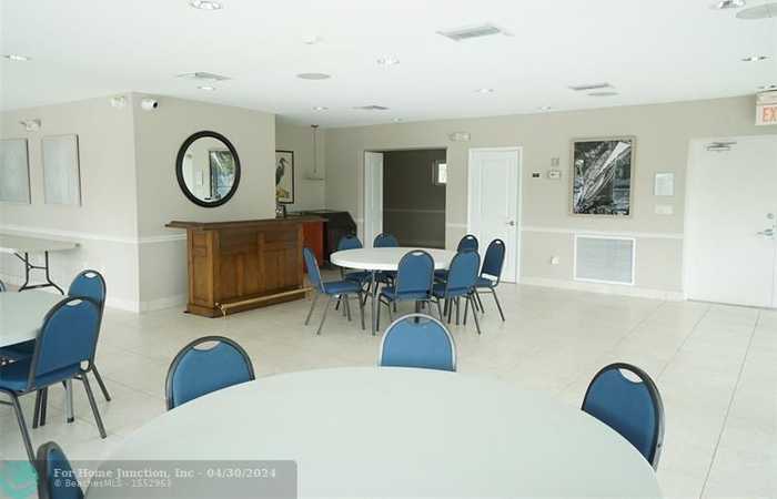 photo 37: 3300 NE 36th St Unit 209, Fort Lauderdale FL 33308