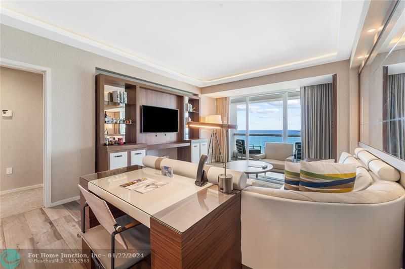 photo 3: 551 N Fort Lauderdale Beach Blvd Unit H1716, Fort Lauderdale FL 33304