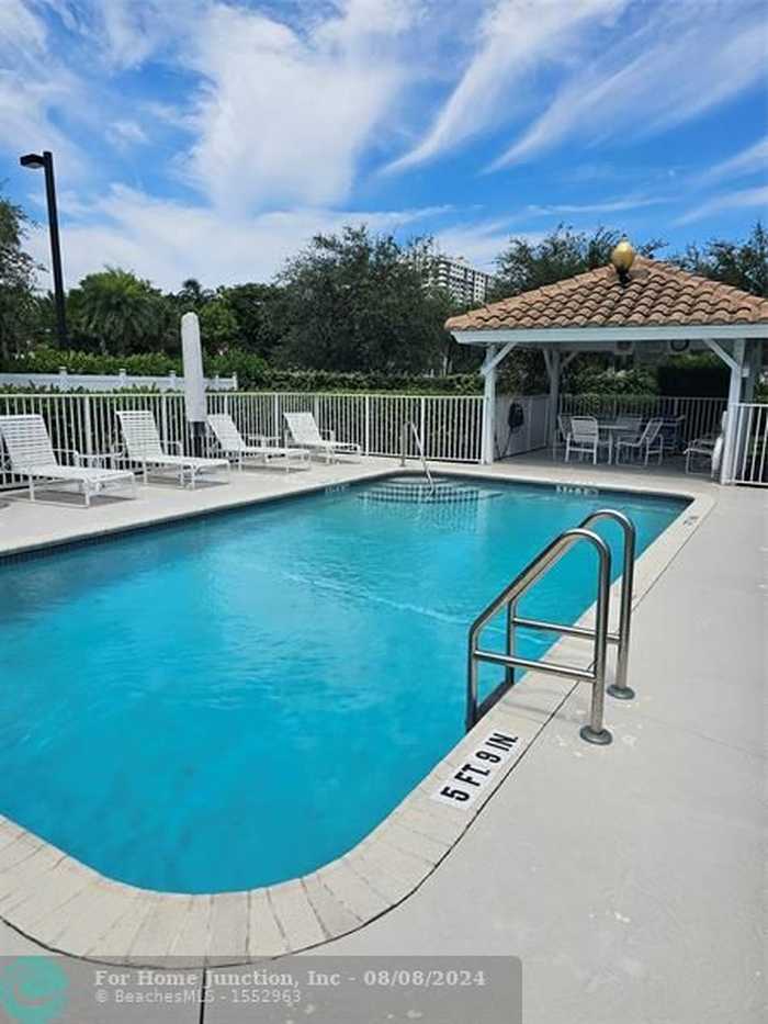 photo 45: 2915 Port Royale Ln Unit 103, Fort Lauderdale FL 33308