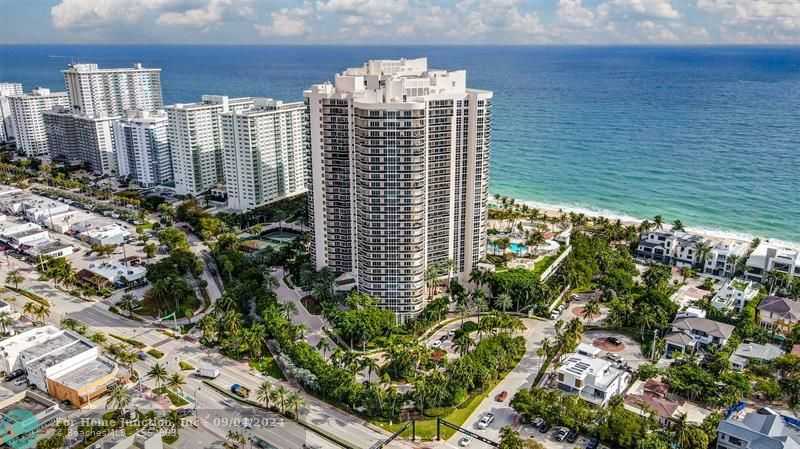 photo 1: 3100 N Ocean Blvd Unit 1605, Fort Lauderdale FL 33308