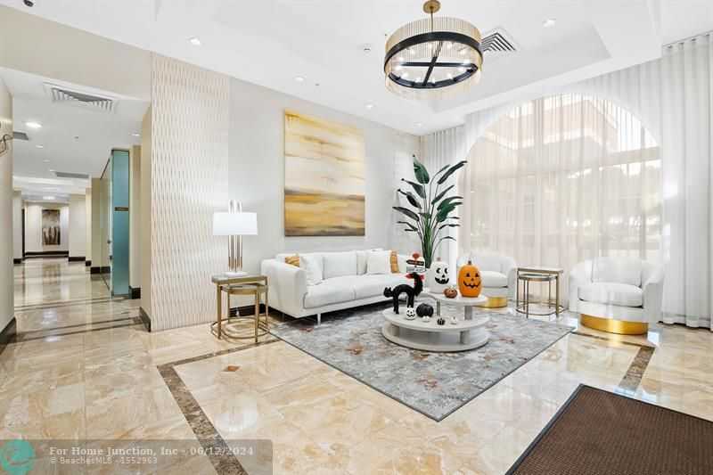 photo 3: 2011 N Ocean Blvd Unit 305, Fort Lauderdale FL 33305