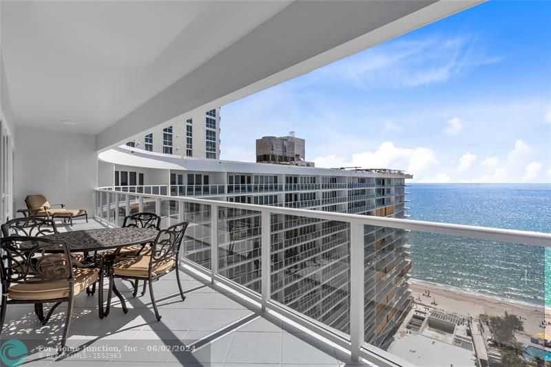 photo 3: 4100 Galt Ocean Dr Unit 1801 (PH 1), Fort Lauderdale FL 33308