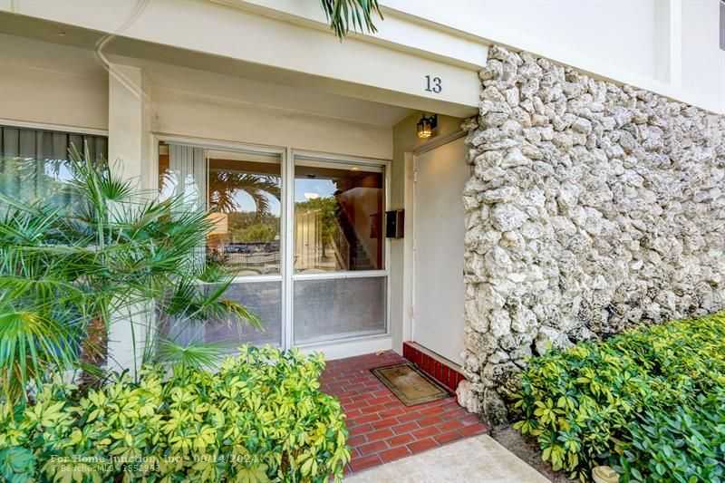 photo 3: 5555 N Ocean Blvd Unit 13, Lauderdale By The Sea FL 33308