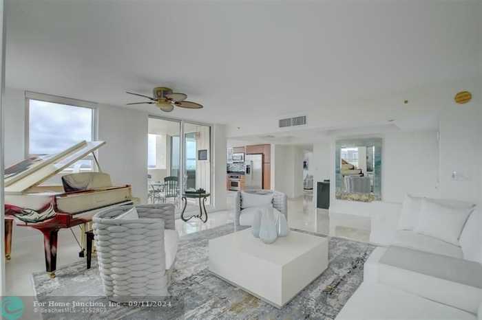 photo 1: 600 W Las Olas Blvd Unit 1905-s, Fort Lauderdale FL 33312